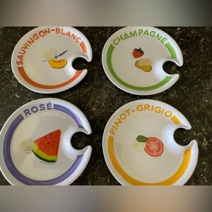 Meg Quinn Melamine Appetizer Plates with Wine Glass Holder Set of 4 NEW